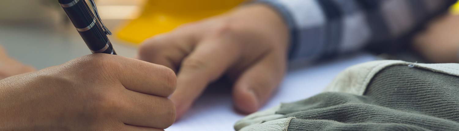 Kontrolle der Auftragsausführungen (evtl. mit Raportbestätigung und Mangelanzeige) 4